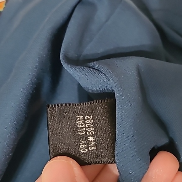 Adrianna Papell Boutique Colorful Backless Halter Style Dress size 6 - Picture 13 of 13